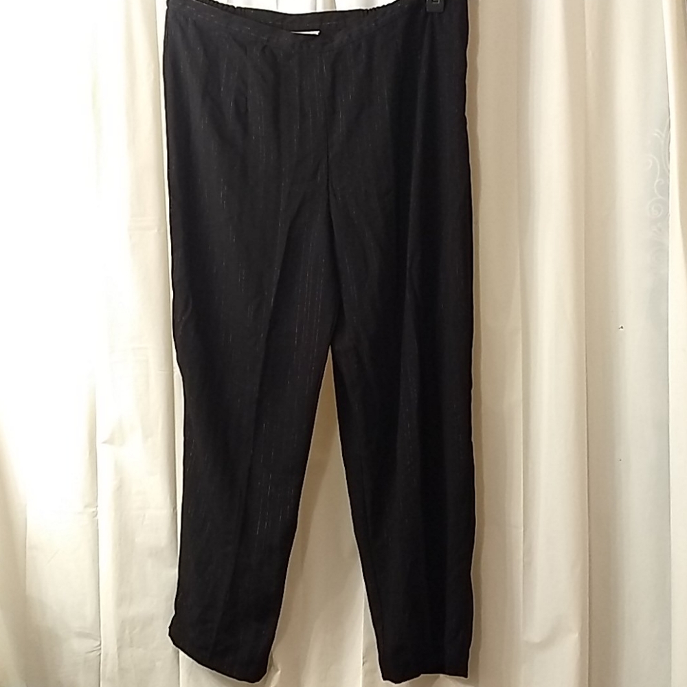 A barely worn pair of Alfred Dinner Pants